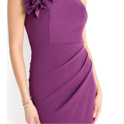 Vestido largo de fiesta escote regular